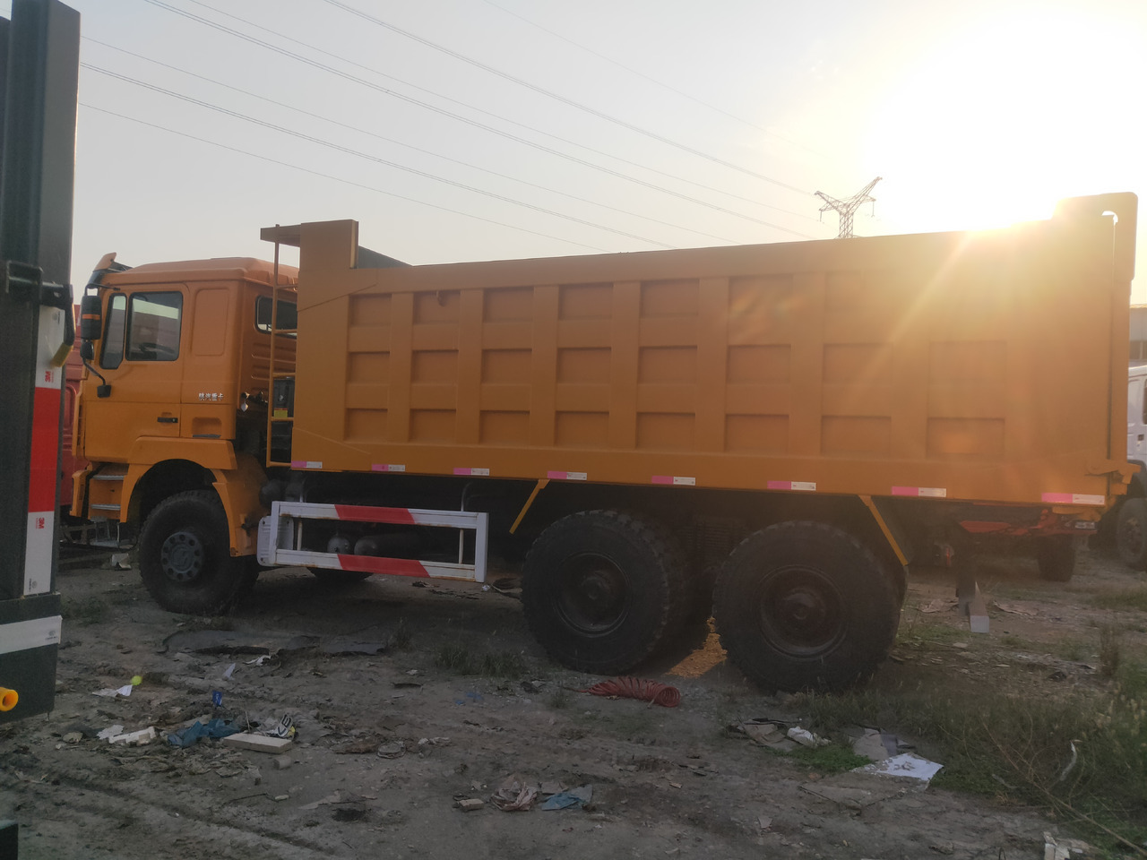 Sklápěč Shacman F3000 6*4 Dump truck: obrázek 9
