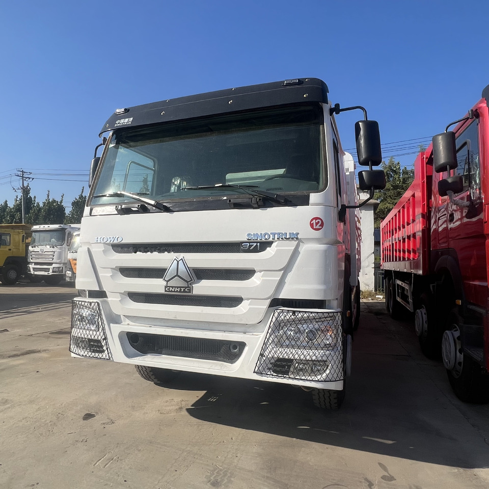 Sinotruk HOWO 371 6*4 Fence truck - Nákladní automobil valníkový/ Plošinový: obrázek 5 Sinotruk HOWO 371 6*4 Fence truck - Nákladní automobil valníkový/ Plošinový: obrázek 5