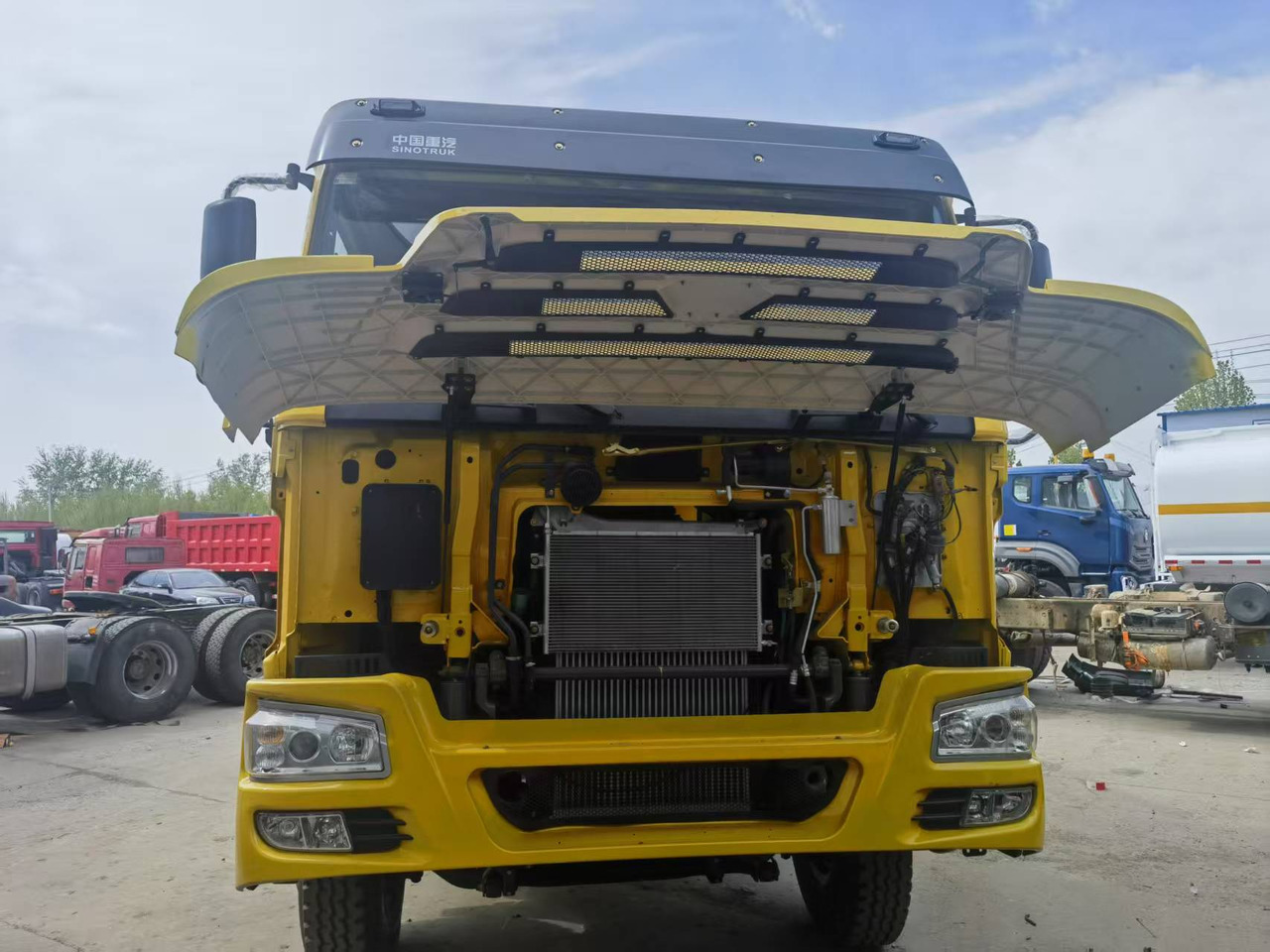 Sinotruk HOWO 371 Dump truck - Sklápěč: obrázek 2 Sinotruk HOWO 371 Dump truck - Sklápěč: obrázek 2