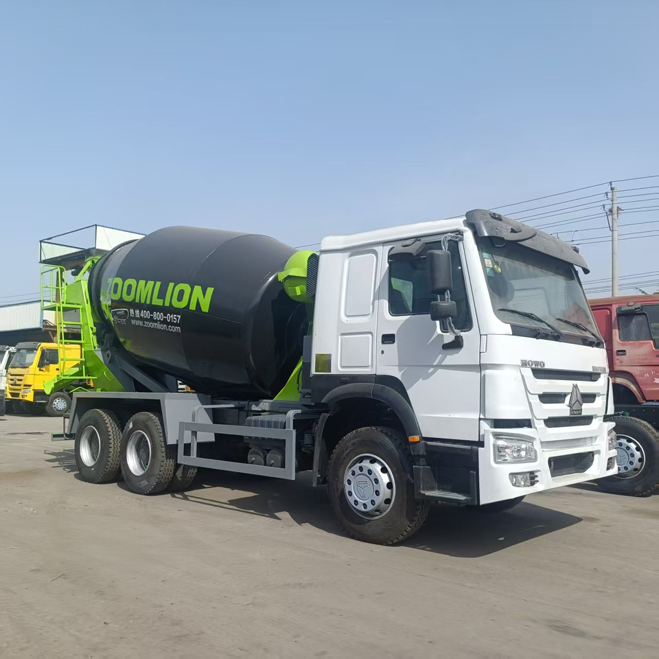Sinotruk HOWO 6*4 Concrete mixer truck - Autodomíchávač: obrázek 1 Sinotruk HOWO 6*4 Concrete mixer truck - Autodomíchávač: obrázek 1