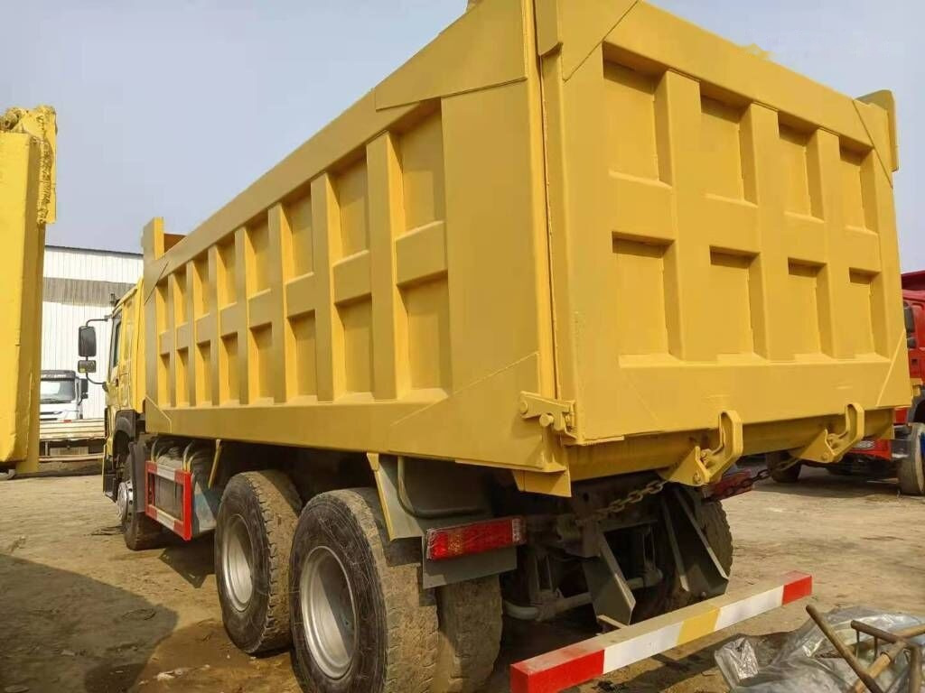 Sinotruk HOWO 6*4 Dump truck - Sklápěč: obrázek 3 Sinotruk HOWO 6*4 Dump truck - Sklápěč: obrázek 3