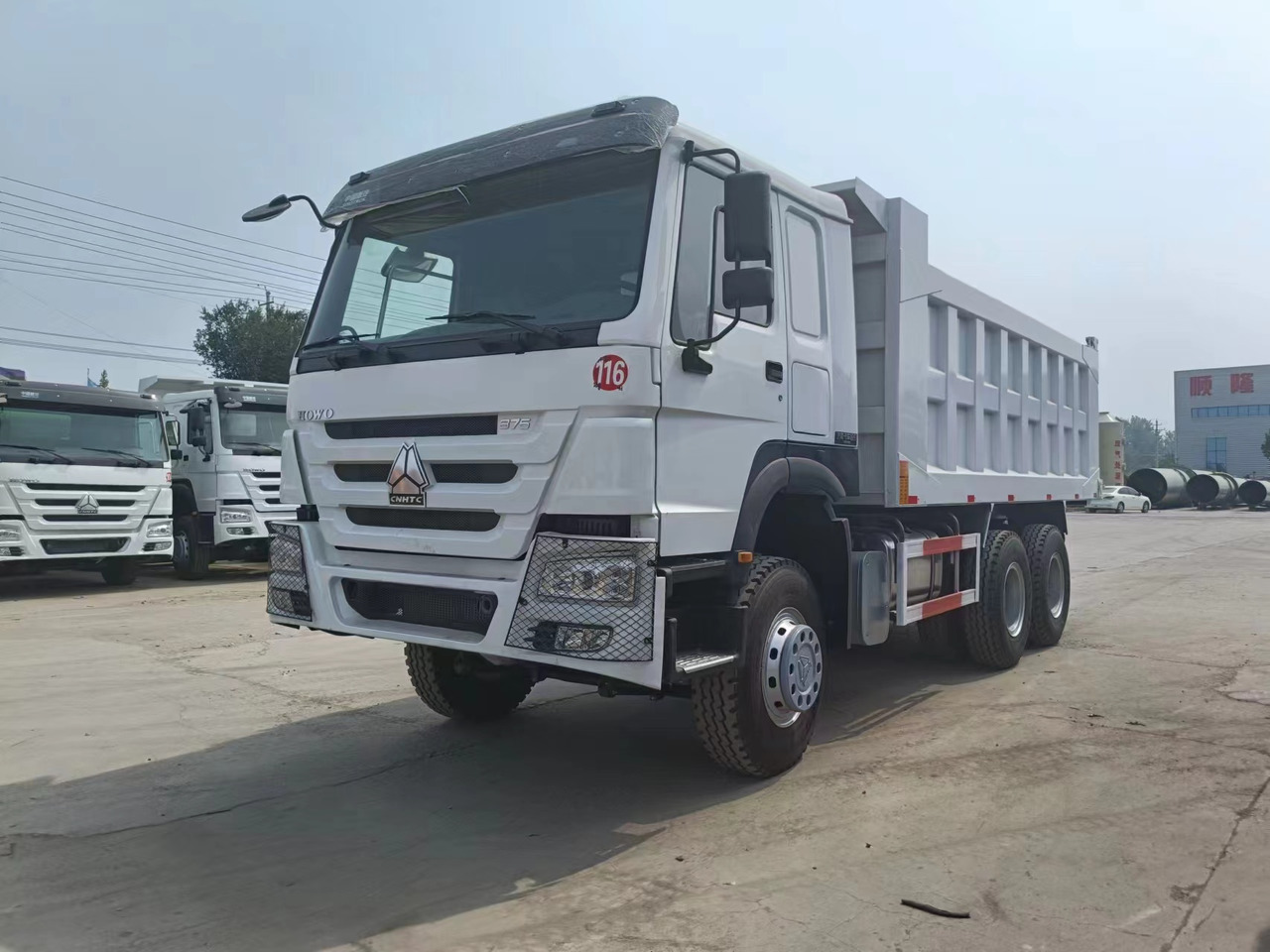 Sinotruk HOWO 6*4 Dump truck - Sklápěč: obrázek 1 Sinotruk HOWO 6*4 Dump truck - Sklápěč: obrázek 1