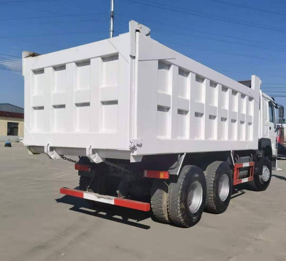 Sinotruk HOWO 6*4 Dump truck - Sklápěč: obrázek 4 Sinotruk HOWO 6*4 Dump truck - Sklápěč: obrázek 4