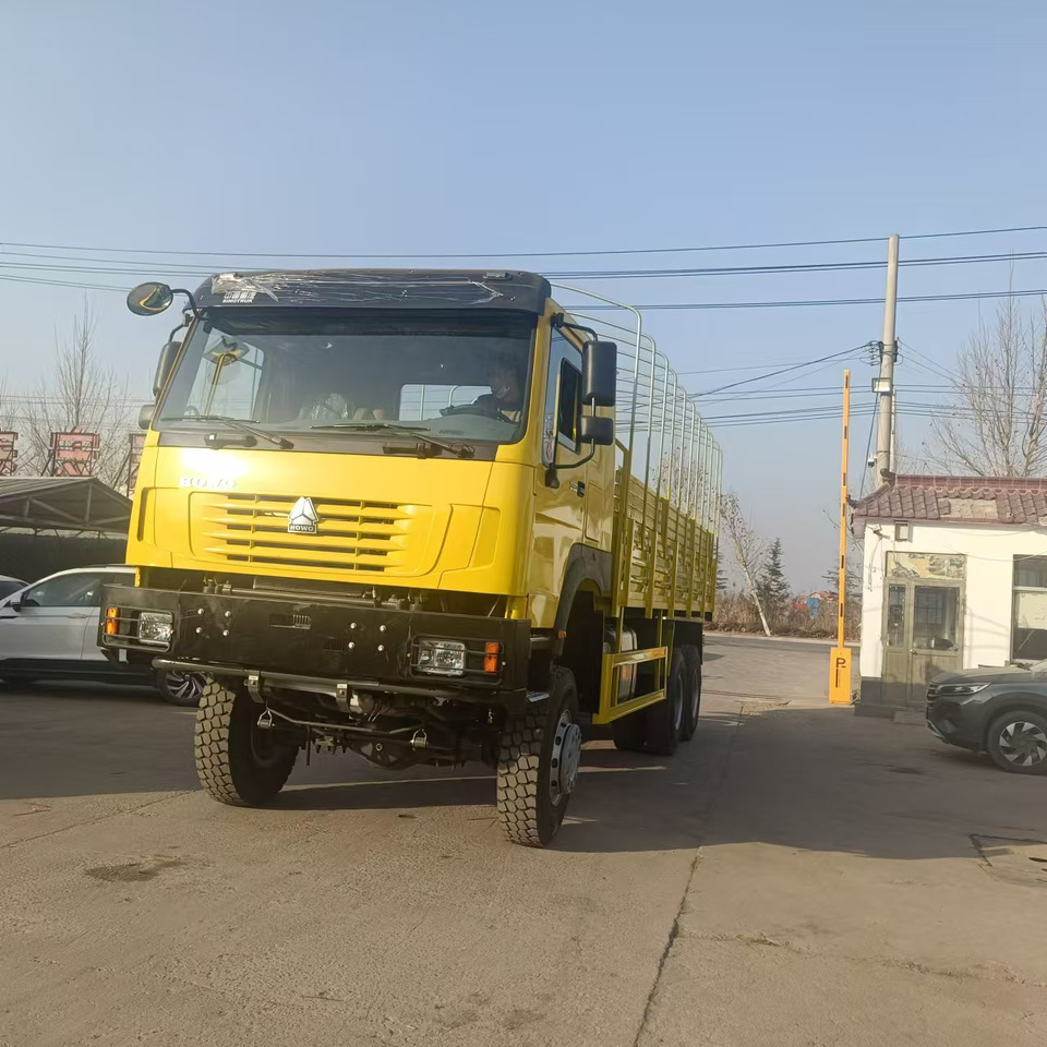 Sinotruk HOWO 6*4 Troop Carrier - Nákladní automobil valníkový/ Plošinový: obrázek 4 Sinotruk HOWO 6*4 Troop Carrier - Nákladní automobil valníkový/ Plošinový: obrázek 4