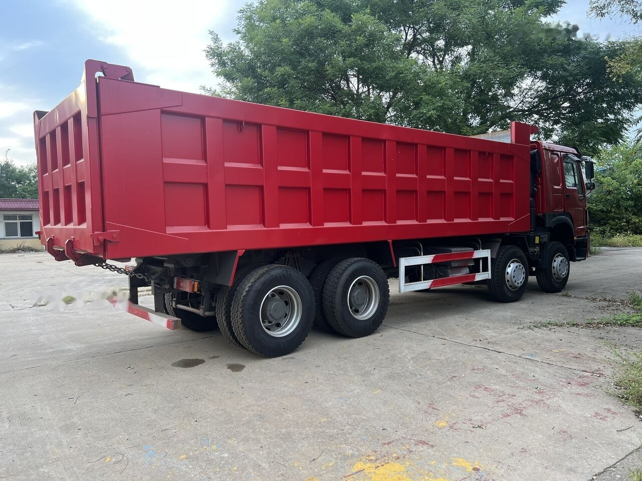 Sinotruk HOWO 8*4 Dump truck - Sklápěč: obrázek 2 Sinotruk HOWO 8*4 Dump truck - Sklápěč: obrázek 2