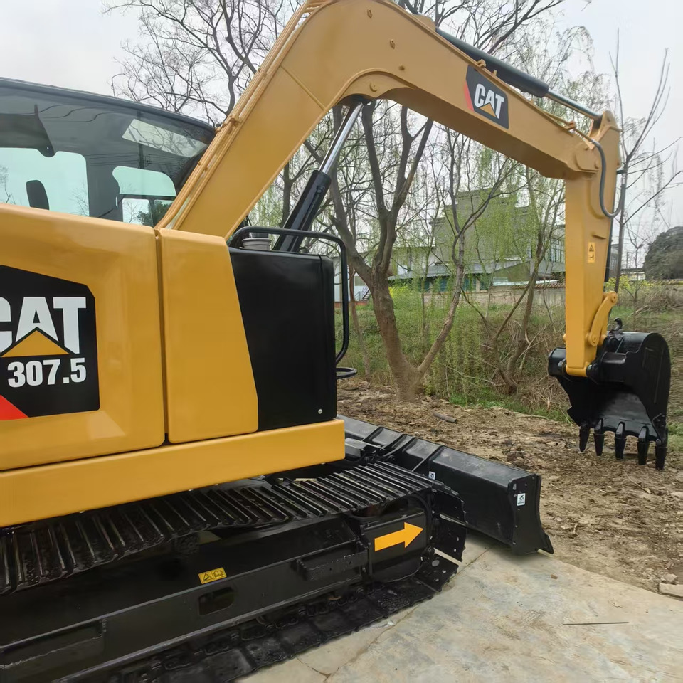 Caterpillar 307.5 - Stavební technika: obrázek 3 Caterpillar 307.5 - Stavební technika: obrázek 3