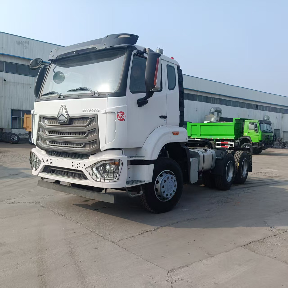 Sinotruk HOHAN 6*4 Tractor - Tahač: obrázek 5 Sinotruk HOHAN 6*4 Tractor - Tahač: obrázek 5