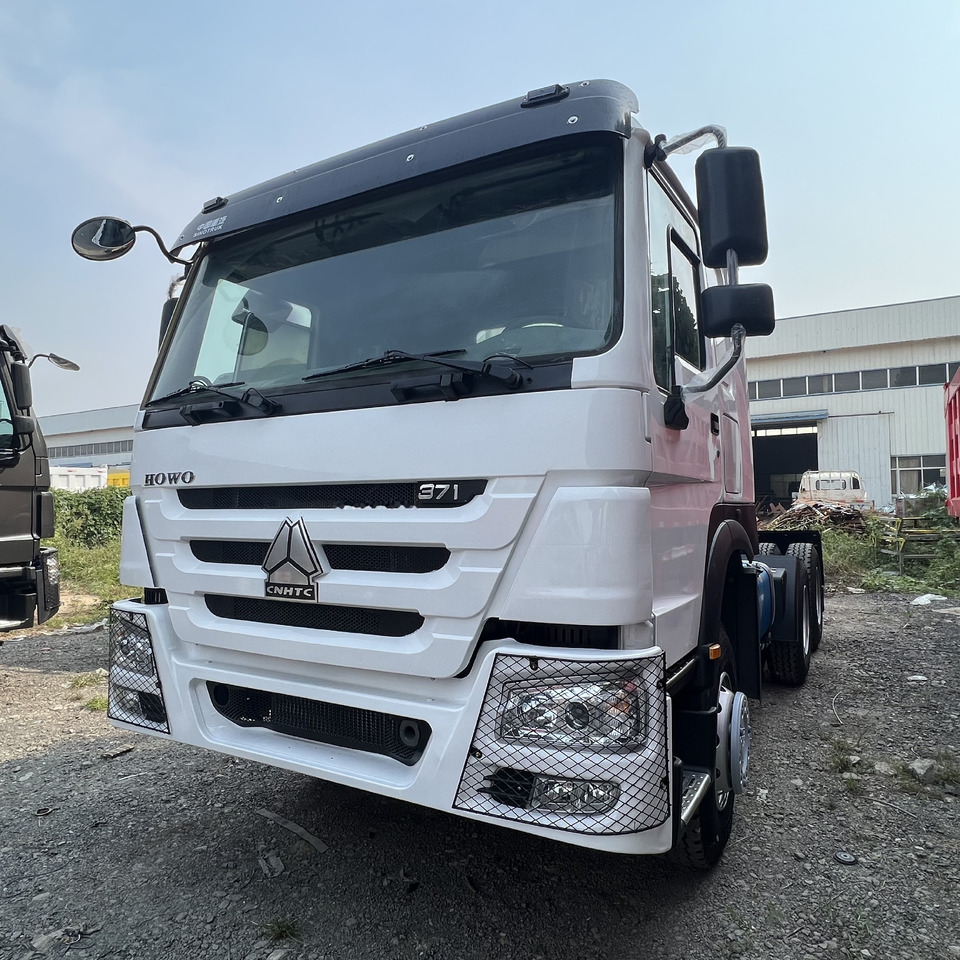 Sinotruk HOWO 371 Tractor - Tahač: obrázek 5 Sinotruk HOWO 371 Tractor - Tahač: obrázek 5