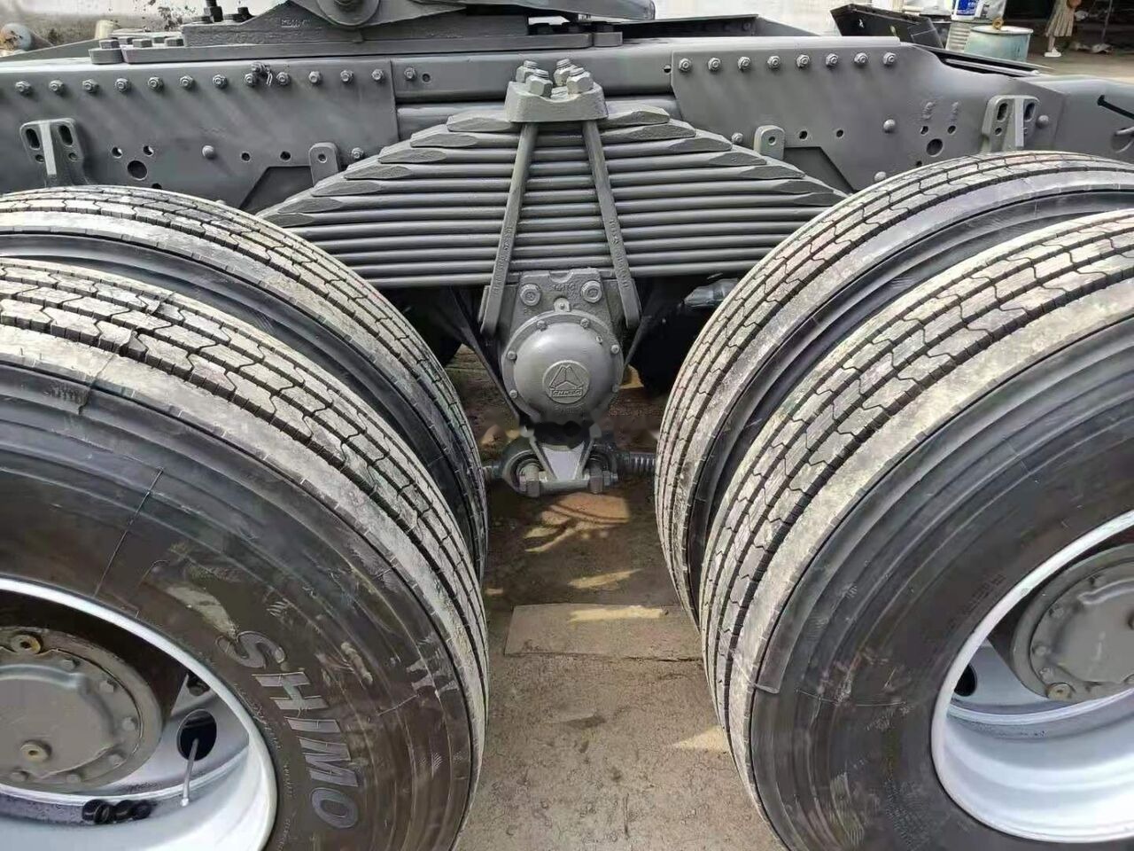 Tahač Sinotruk HOWO 371 Tractor: obrázek 6 Tahač Sinotruk HOWO 371 Tractor: obrázek 6