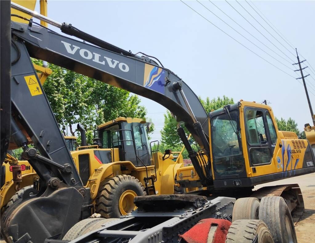 Volvo EC 210 B LC - Pásové rýpadlo: obrázek 1 Volvo EC 210 B LC - Pásové rýpadlo: obrázek 1