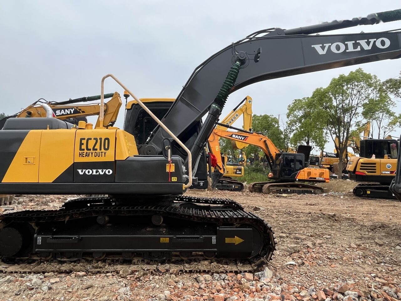 Volvo EC210 - Pásové rýpadlo: obrázek 2 Volvo EC210 - Pásové rýpadlo: obrázek 2
