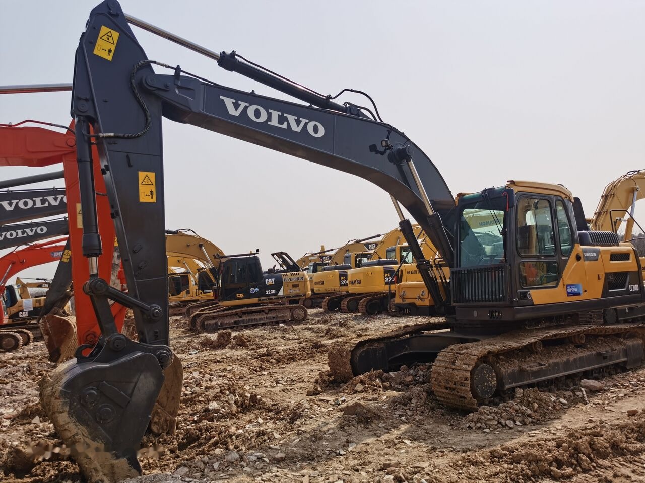 Volvo EC210D - Pásové rýpadlo: obrázek 4 Volvo EC210D - Pásové rýpadlo: obrázek 4