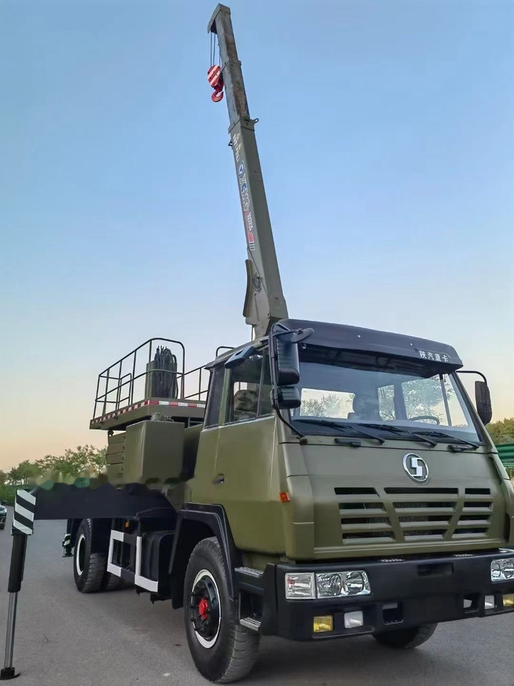 XCMG - Autojeřáb: obrázek 3 XCMG - Autojeřáb: obrázek 3