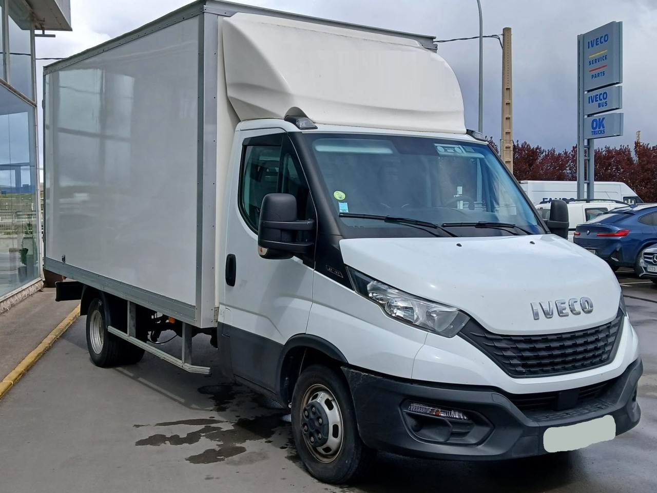 Caja cerrada IVECO 35C16 20m3 - Dodávka skřín: obrázek 3 Caja cerrada IVECO 35C16 20m3 - Dodávka skřín: obrázek 3