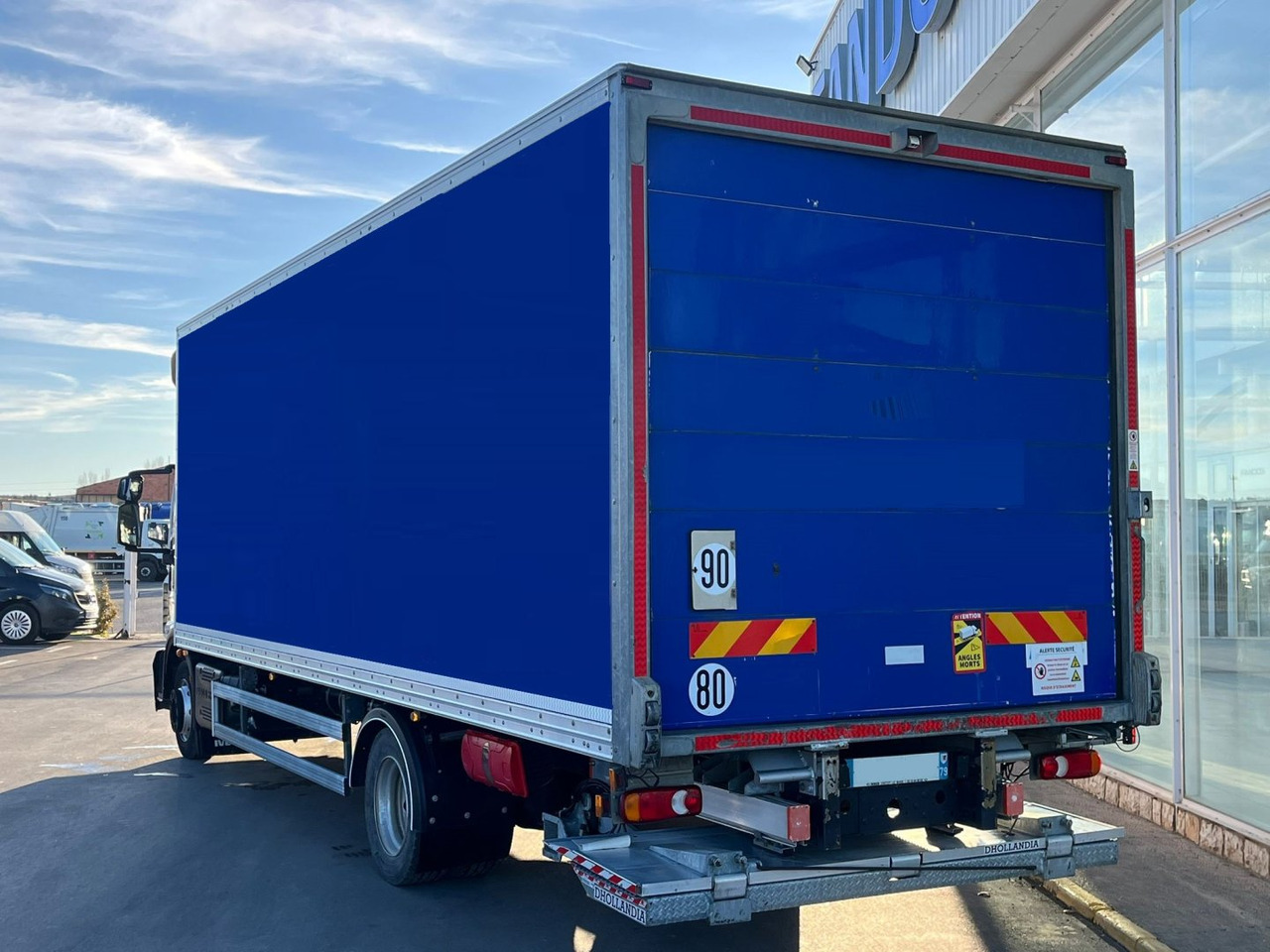 Caja cerrada IVECO Eurocargo ML 120 E22 - Skříňový nákladní auto: obrázek 2 Caja cerrada IVECO Eurocargo ML 120 E22 - Skříňový nákladní auto: obrázek 2