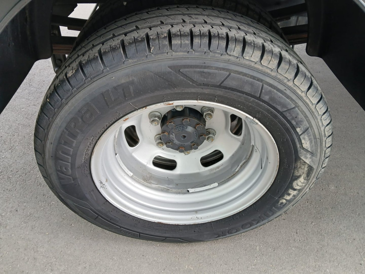 Dodávka skřín Caja cerrada con plataforma elevadora IVECO 35C16  20m3 Automática: obrázek 11