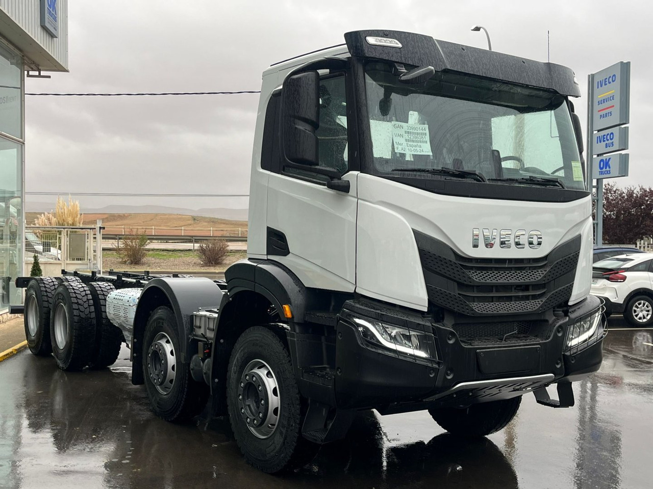Chasis IVECO T-WAY 510cv 8X4 - Podvozek s kabinou: obrázek 3 Chasis IVECO T-WAY 510cv 8X4 - Podvozek s kabinou: obrázek 3