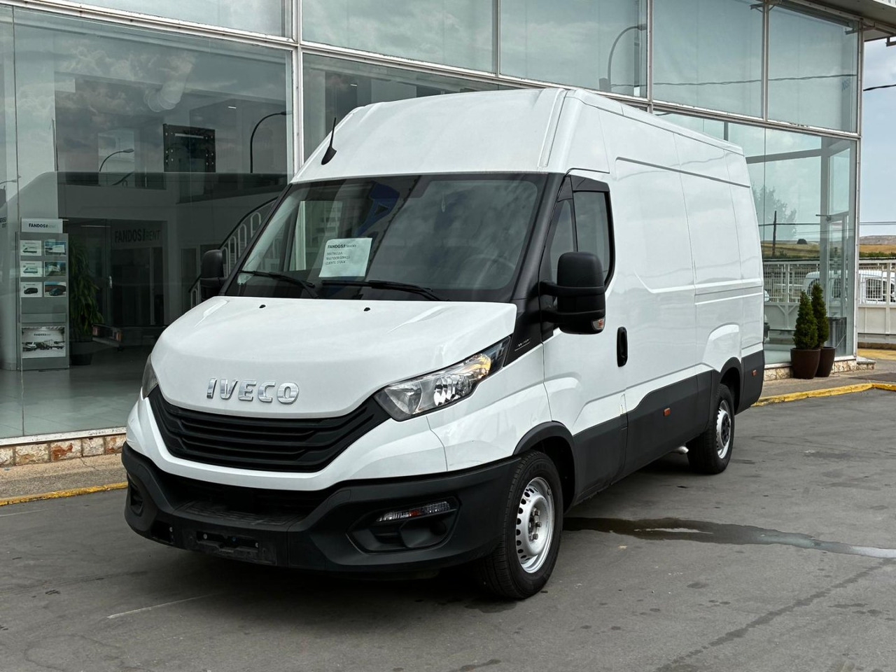 Furgón IVECO 35S14 V 12m3 - Furgon: obrázek 1 Furgón IVECO 35S14 V 12m3 - Furgon: obrázek 1