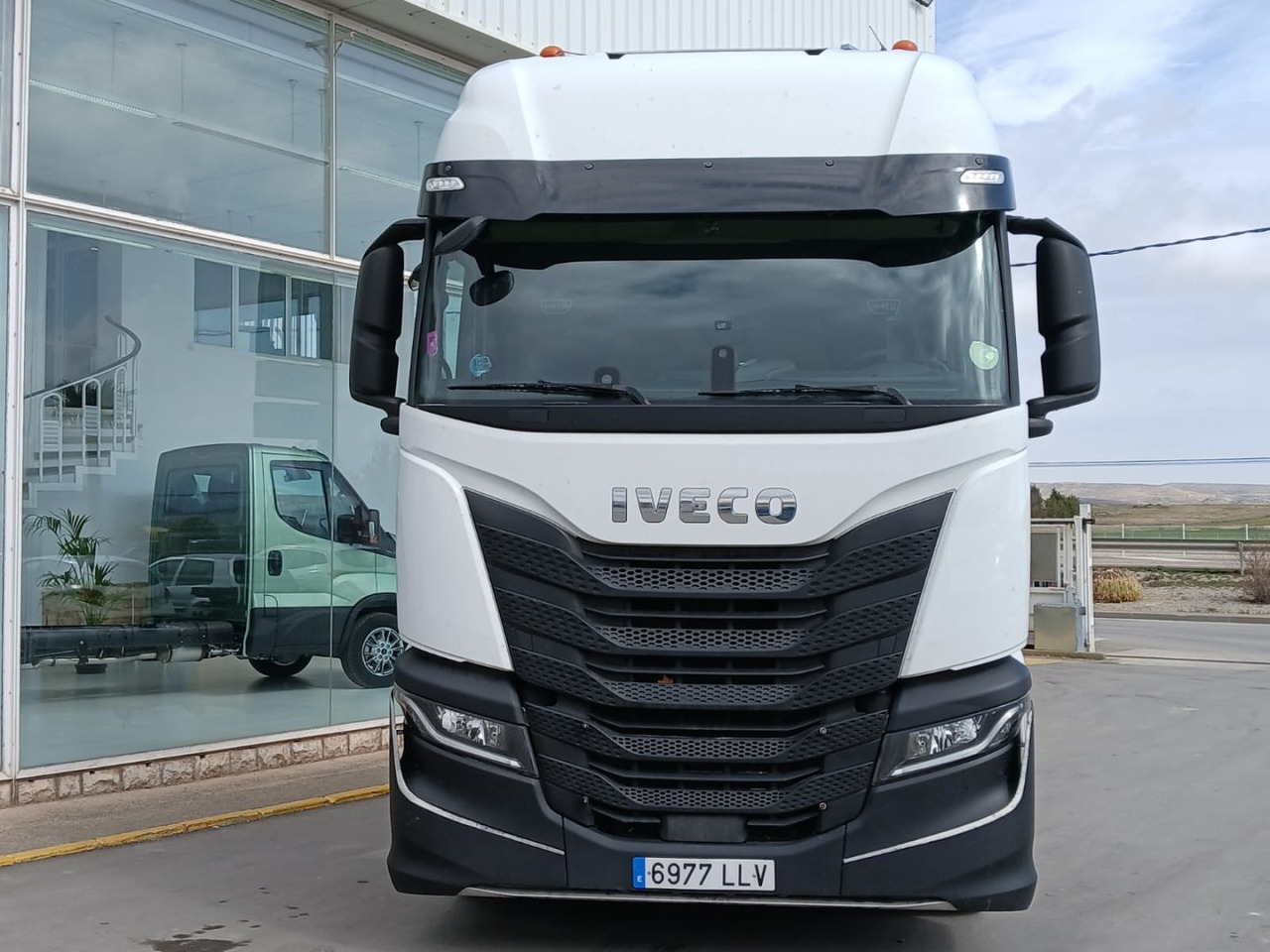 Cabeza Tractora IVECO 460 AUTOMATICO INTARDER ADR - Tahač: obrázek 2 Cabeza Tractora IVECO 460 AUTOMATICO INTARDER ADR - Tahač: obrázek 2