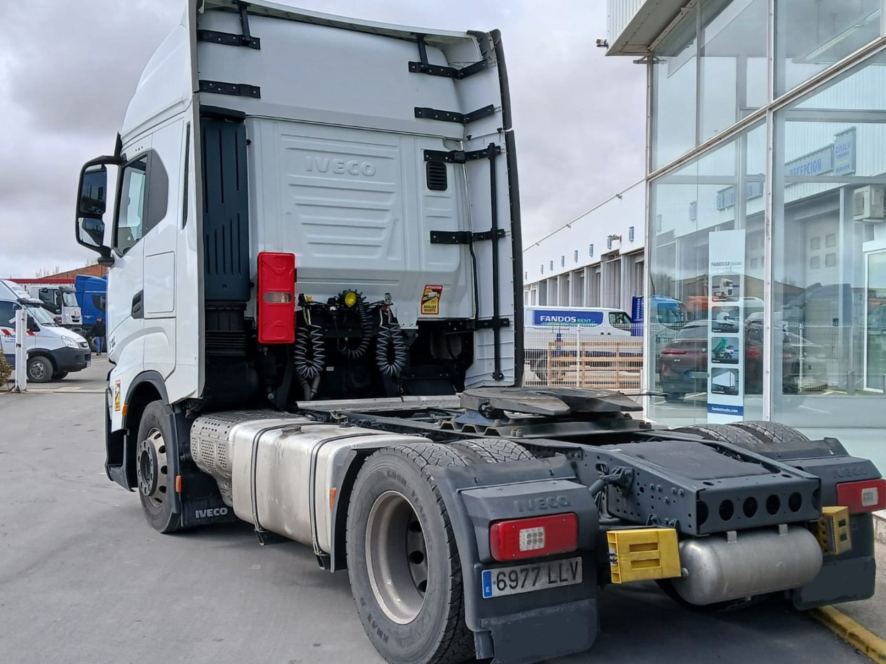 Cabeza Tractora IVECO 460 AUTOMATICO INTARDER ADR - Tahač: obrázek 4 Cabeza Tractora IVECO 460 AUTOMATICO INTARDER ADR - Tahač: obrázek 4