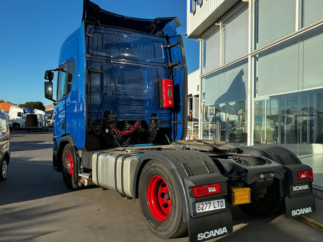 Cabeza Tractora Scania R450 AUTOMATICO-INTARDER - Tahač: obrázek 4 Cabeza Tractora Scania R450 AUTOMATICO-INTARDER - Tahač: obrázek 4