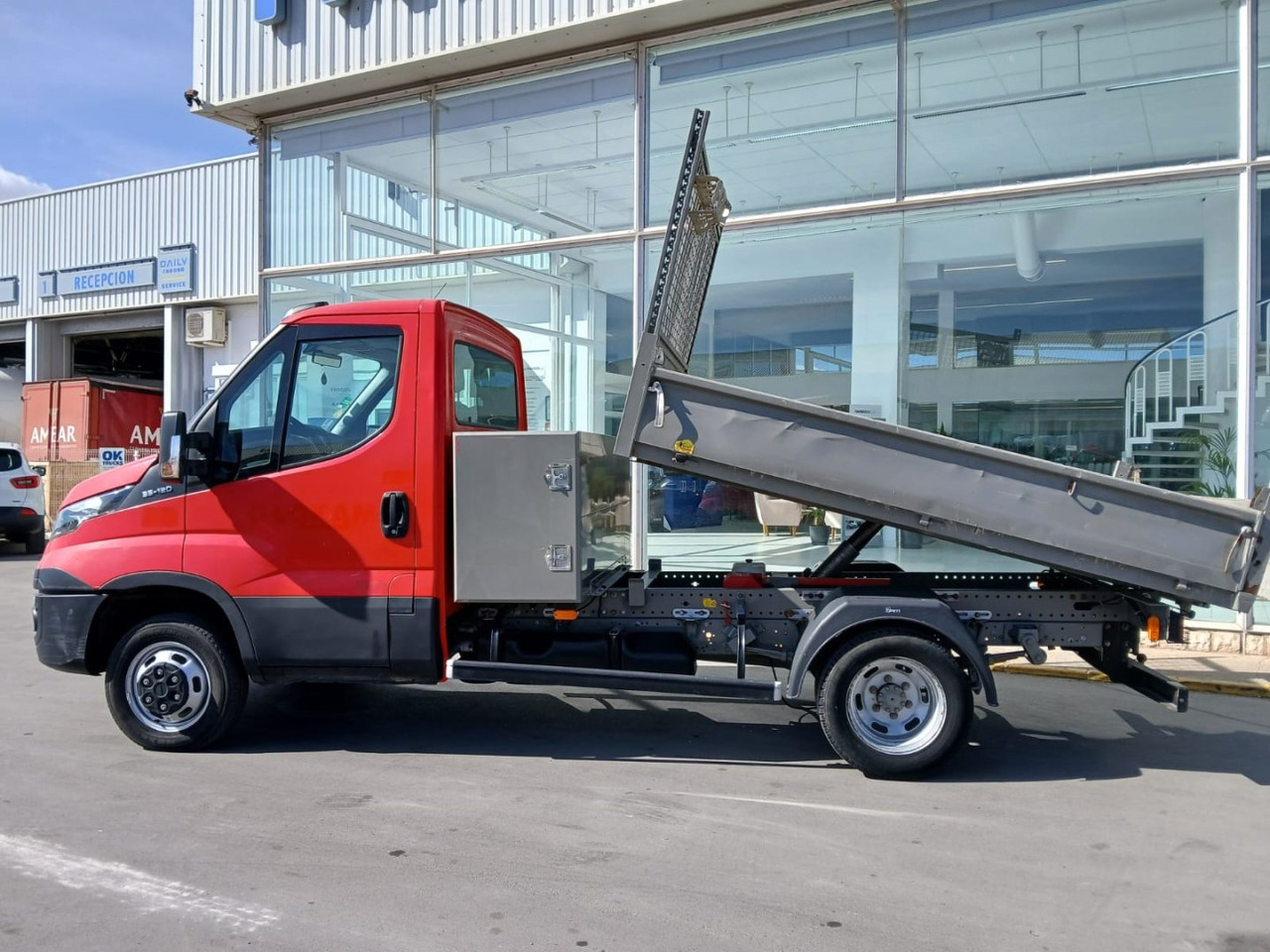 Volquete/Dumper IVECO 35C12 CAJA BASCULANTE - Dodávka sklápěč: obrázek 5 Volquete/Dumper IVECO 35C12 CAJA BASCULANTE - Dodávka sklápěč: obrázek 5