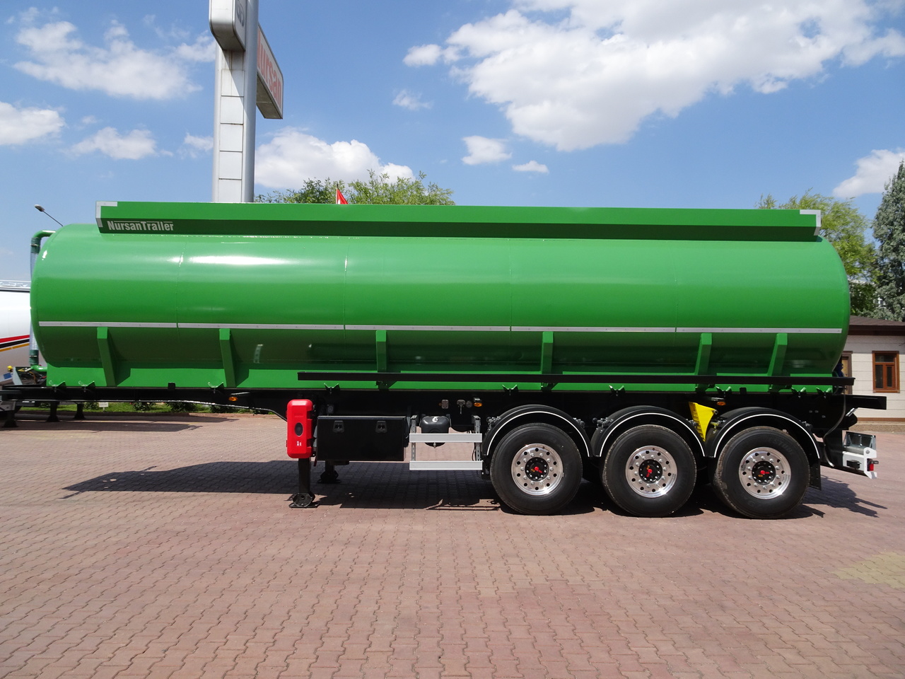 NURSAN Slurry Tanker - Cisternový návěs: obrázek 5 NURSAN Slurry Tanker - Cisternový návěs: obrázek 5
