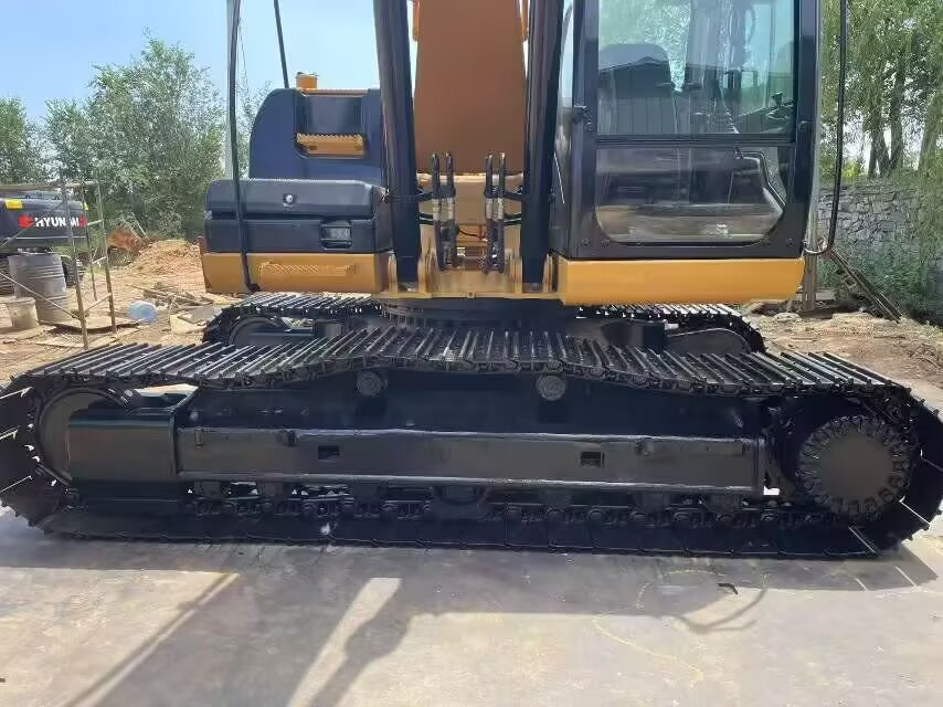 Pásové rýpadlo CAT 320D2 L: obrázek 10 Pásové rýpadlo CAT 320D2 L: obrázek 10