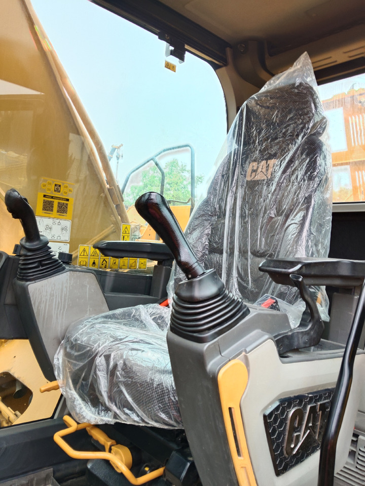 CAT 330GC 336GC - Pásové rýpadlo: obrázek 3 CAT 330GC 336GC - Pásové rýpadlo: obrázek 3