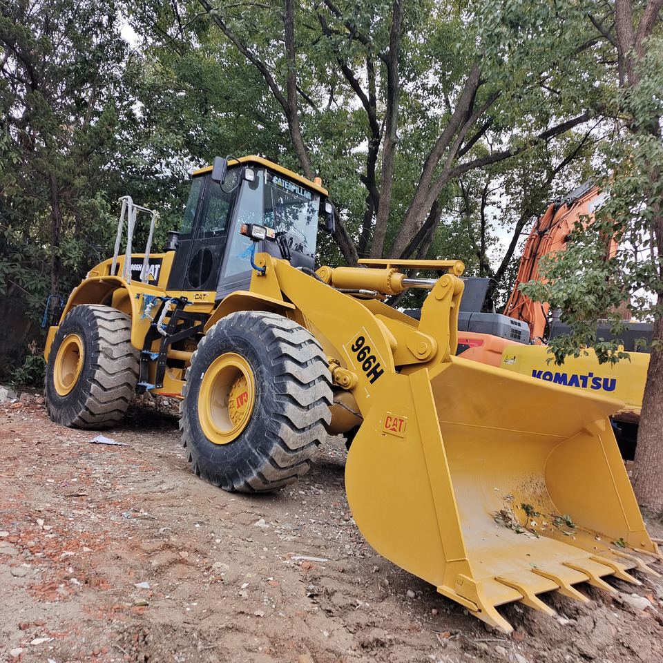 CAT 966 H - Kolový nakladač: obrázek 1 CAT 966 H - Kolový nakladač: obrázek 1