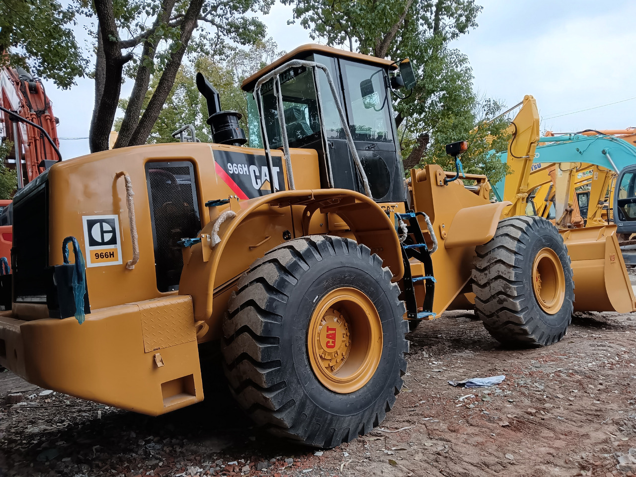CAT 966H - Kolový nakladač: obrázek 5 CAT 966H - Kolový nakladač: obrázek 5