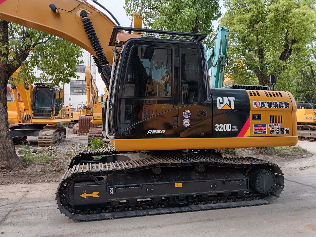 CATERPILLAR 320D2 L CAT 320 D2L - Pásové rýpadlo: obrázek 1 CATERPILLAR 320D2 L CAT 320 D2L - Pásové rýpadlo: obrázek 1