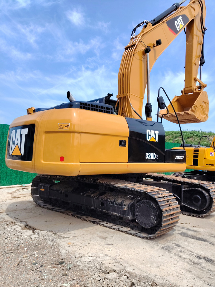 CATERPILLAR 320D2L CAT 320D WITH C7.1 ENGINE - Pásové rýpadlo: obrázek 3 CATERPILLAR 320D2L CAT 320D WITH C7.1 ENGINE - Pásové rýpadlo: obrázek 3