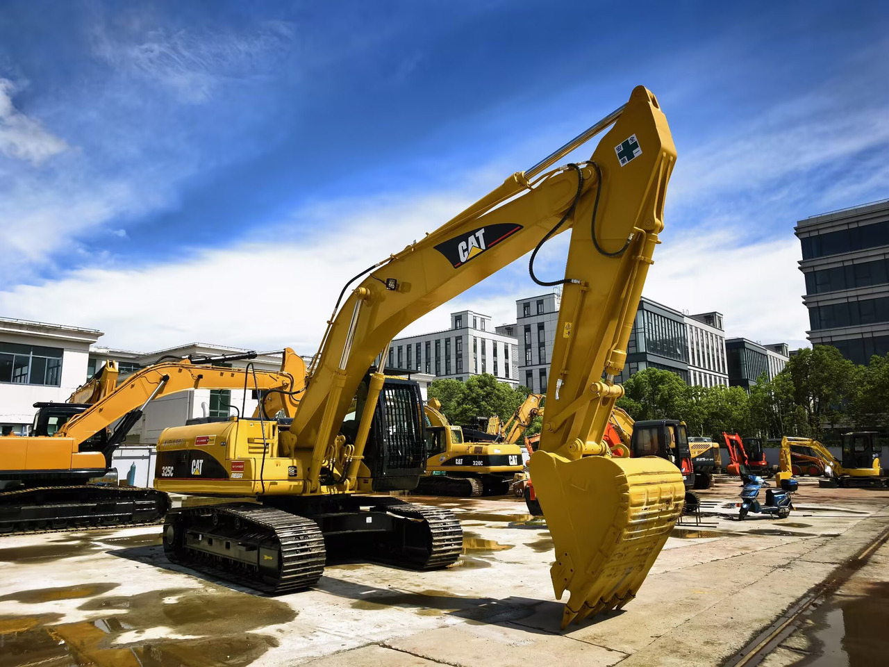 CATERPILLAR 325C CAT 325 C - Pásové rýpadlo: obrázek 5 CATERPILLAR 325C CAT 325 C - Pásové rýpadlo: obrázek 5