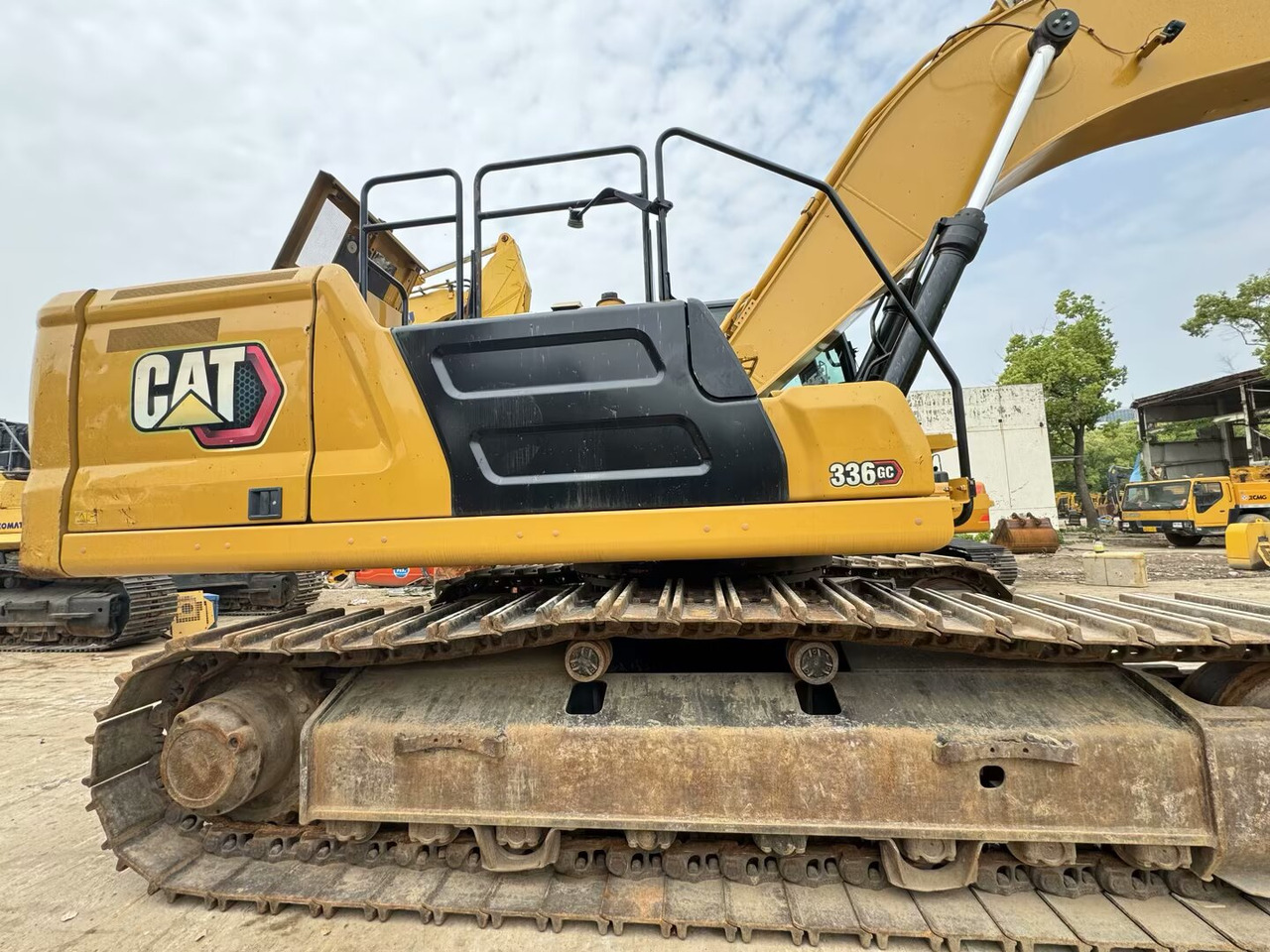 Pásové rýpadlo CATERPILLAR 336 GC CAT 336GC: obrázek 1