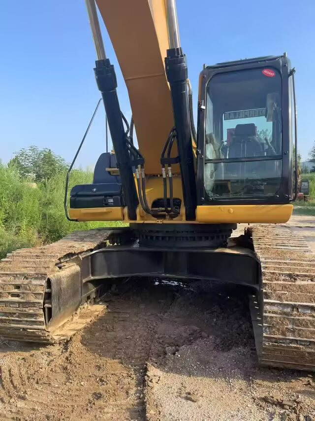 CATERPILLAR 336D2 L CAT 336D 336GC - Pásové rýpadlo: obrázek 2 CATERPILLAR 336D2 L CAT 336D 336GC - Pásové rýpadlo: obrázek 2