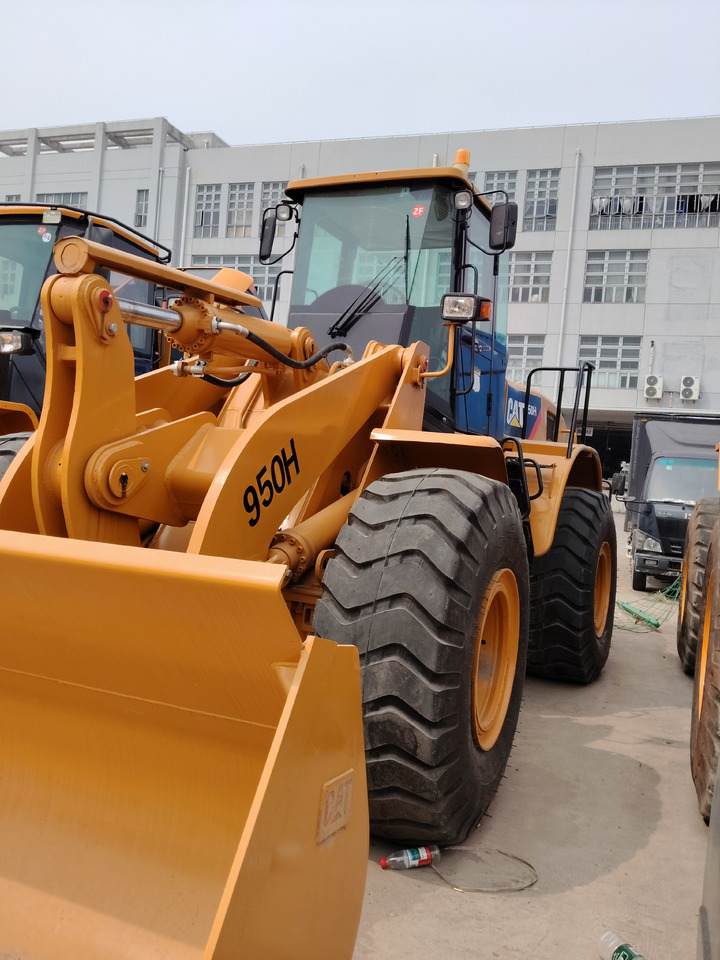 CATERPILLAR 950H CAT - Kolový nakladač: obrázek 1 CATERPILLAR 950H CAT - Kolový nakladač: obrázek 1