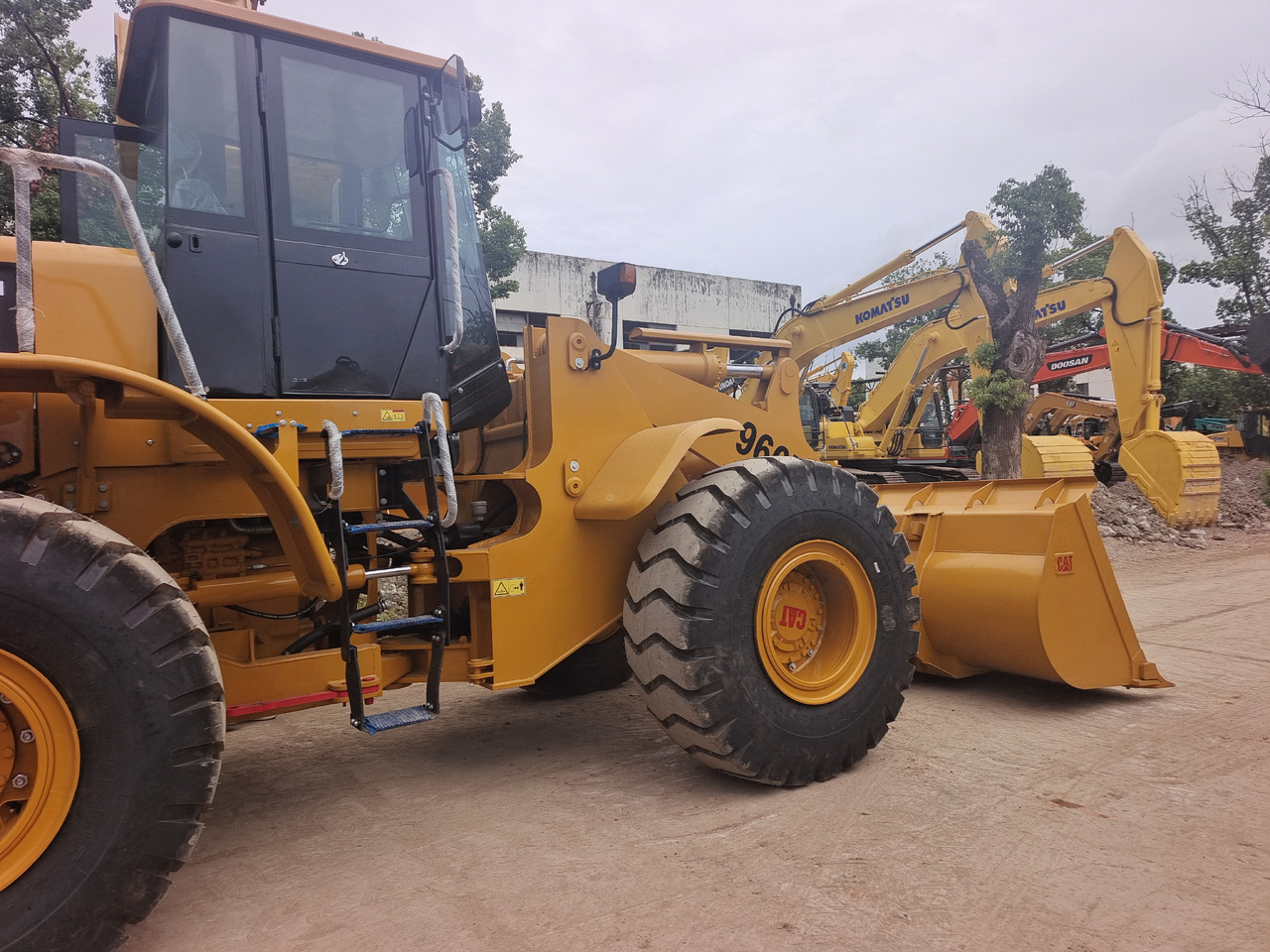 CATERPILLAR 966 H CAT 950 GC 950H - Kolový nakladač: obrázek 5 CATERPILLAR 966 H CAT 950 GC 950H - Kolový nakladač: obrázek 5