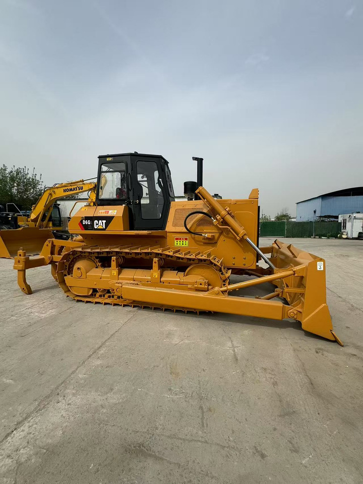 CATERPILLAR D6G CAT D7G - Buldozer: obrázek 4 CATERPILLAR D6G CAT D7G - Buldozer: obrázek 4