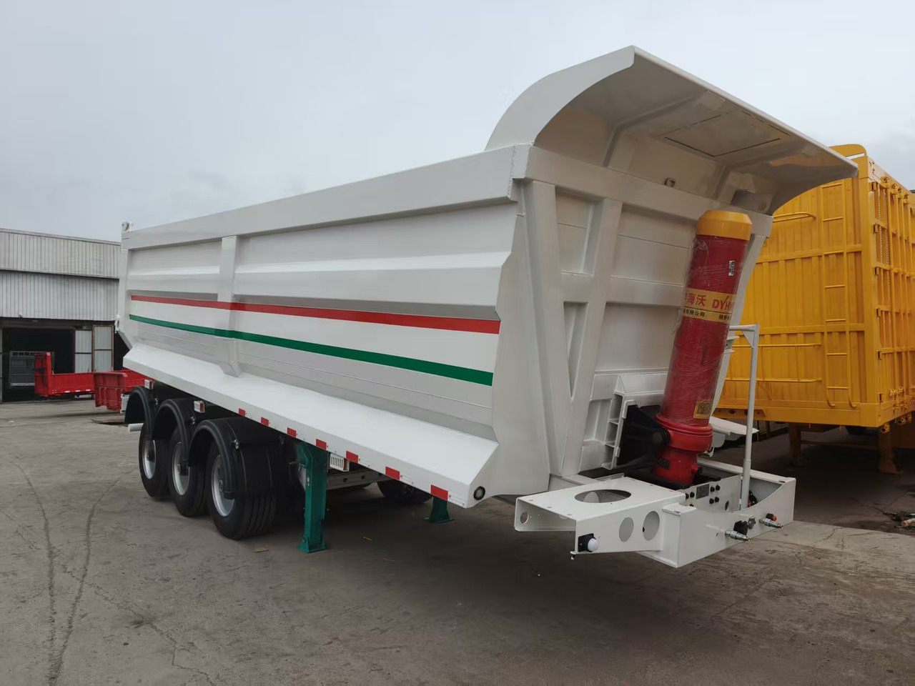 Customizable tipper semi trailers available - Cisternový návěs: obrázek 2 Customizable tipper semi trailers available - Cisternový návěs: obrázek 2