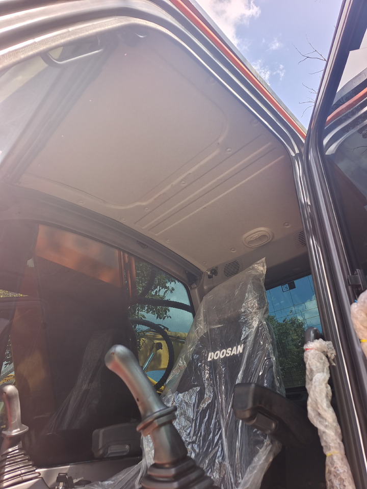 DOOSAN DX225 LCA DX 225 LC - 9C - Pásové rýpadlo: obrázek 5 DOOSAN DX225 LCA DX 225 LC - 9C - Pásové rýpadlo: obrázek 5