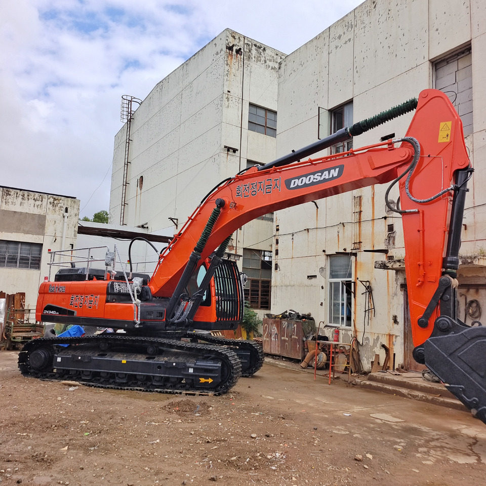 DOOSAN DX340LCA - Pásové rýpadlo: obrázek 4 DOOSAN DX340LCA - Pásové rýpadlo: obrázek 4