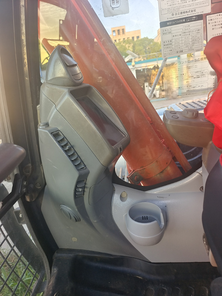 HITACHI ZX350H - 5G - Pásové rýpadlo: obrázek 5 HITACHI ZX350H - 5G - Pásové rýpadlo: obrázek 5