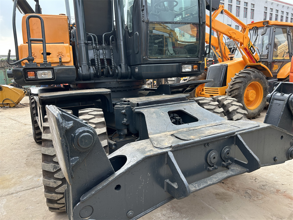HYUNDAI R 210W-9 210W - 9S 9T - Kolesové rýpadlo: obrázek 5 HYUNDAI R 210W-9 210W - 9S 9T - Kolesové rýpadlo: obrázek 5