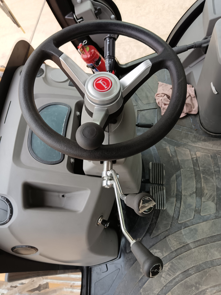 JCB 4CX BRAND NEW - Rýpadlo-nakladač: obrázek 2 JCB 4CX BRAND NEW - Rýpadlo-nakladač: obrázek 2