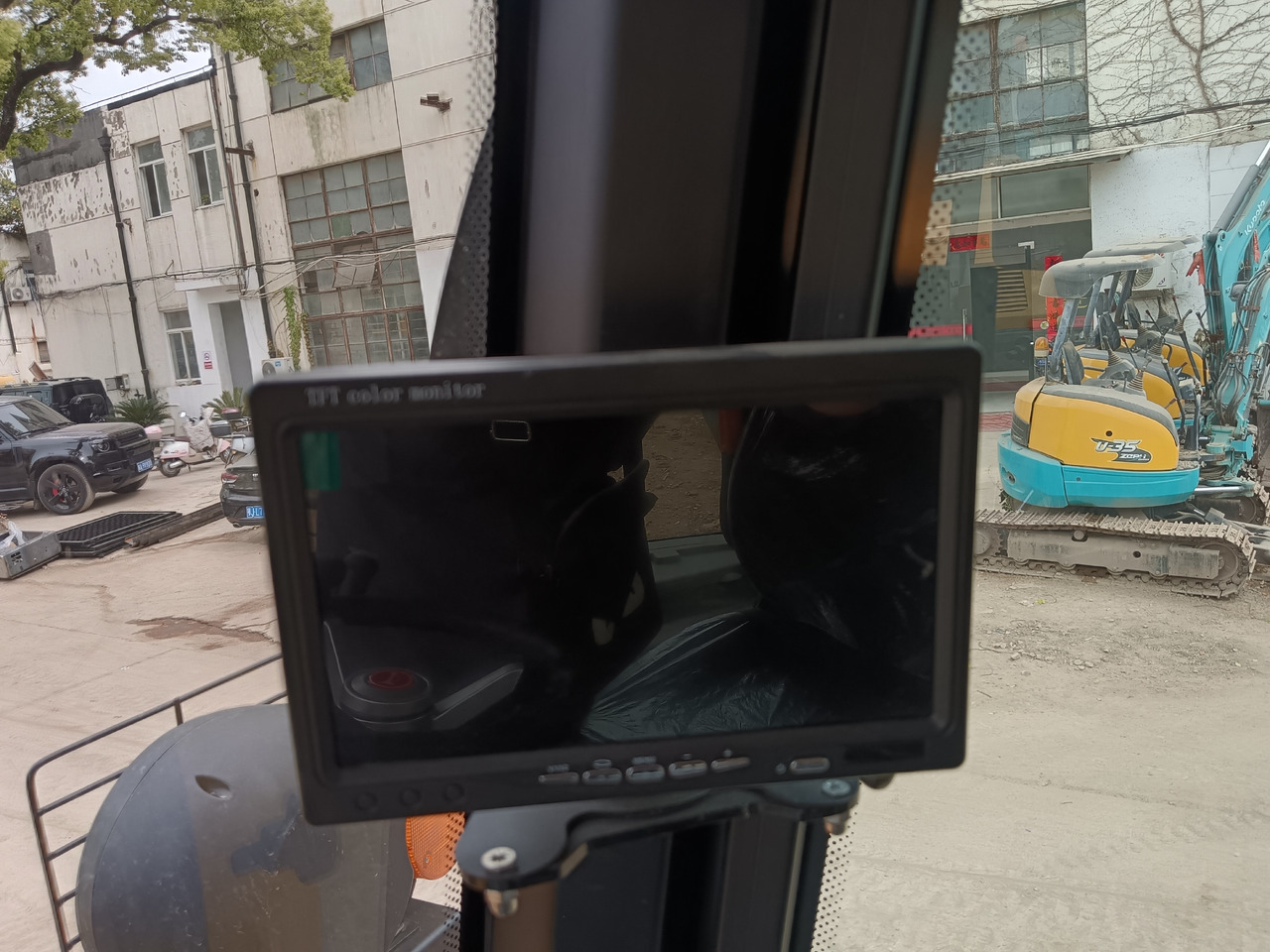 JCB 4CX BRAND NEW - Rýpadlo-nakladač: obrázek 3 JCB 4CX BRAND NEW - Rýpadlo-nakladač: obrázek 3