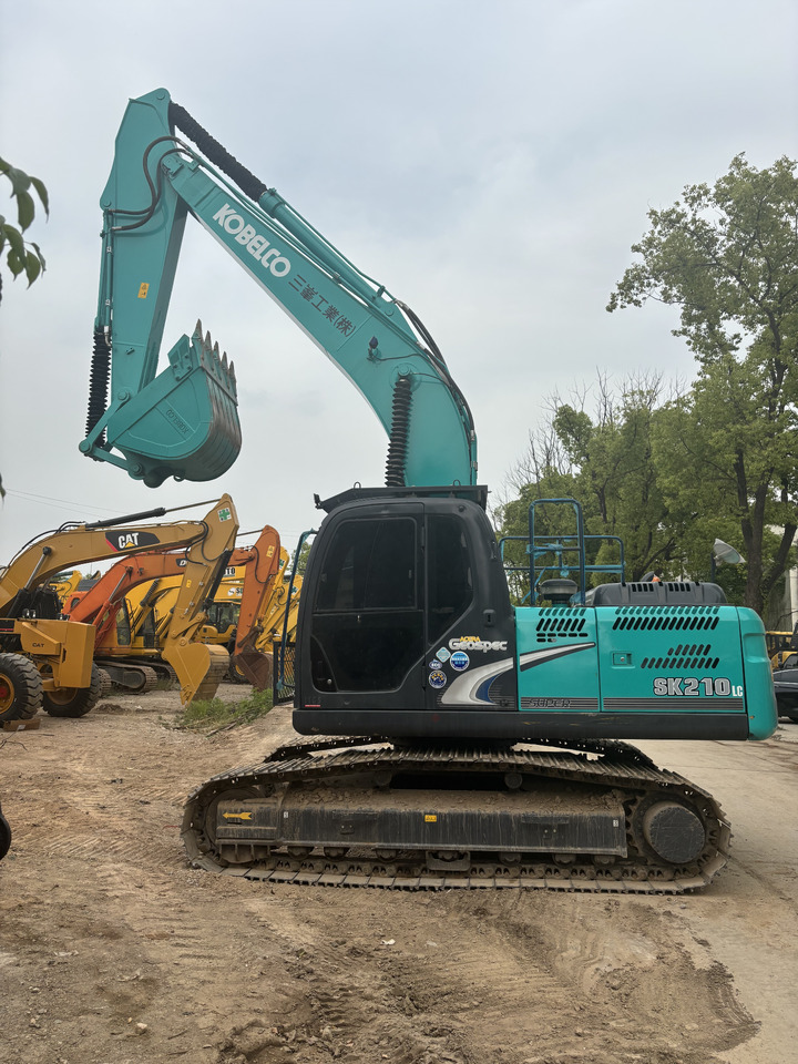KOBELCO SK210LC - Pásové rýpadlo: obrázek 1 KOBELCO SK210LC - Pásové rýpadlo: obrázek 1