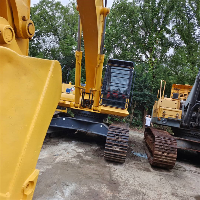 KOMATSU PC400-8 R PC 400 - 8 - Pásové rýpadlo: obrázek 3 KOMATSU PC400-8 R PC 400 - 8 - Pásové rýpadlo: obrázek 3