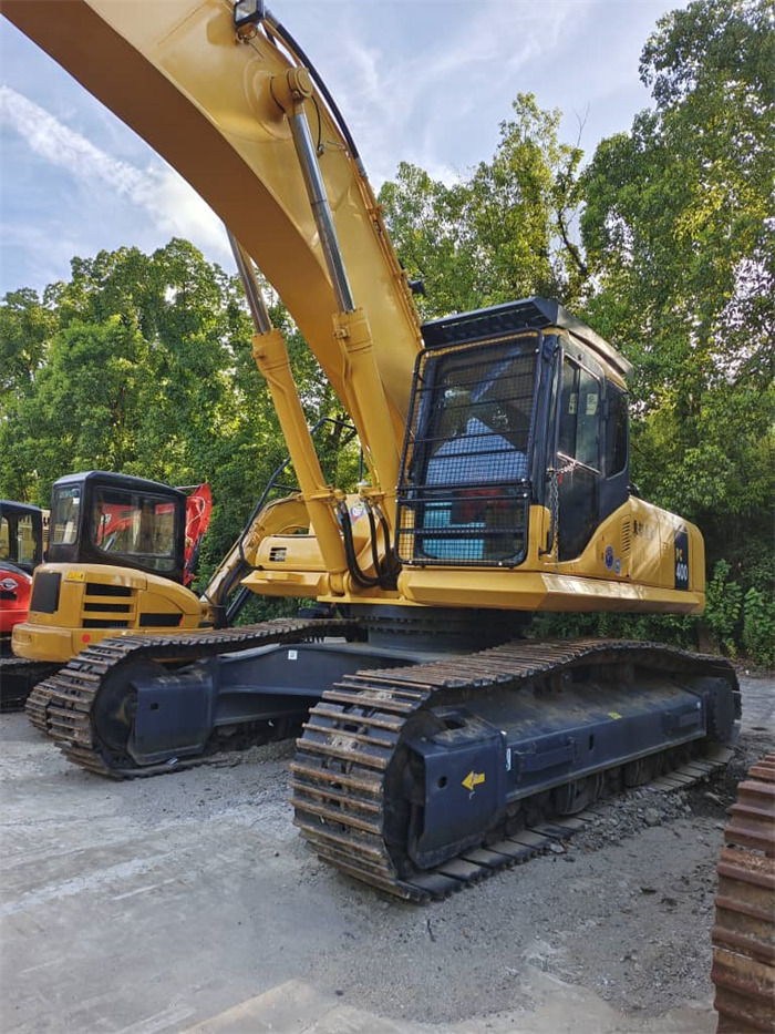 KOMATSU PC400-8R - Pásové rýpadlo: obrázek 3 KOMATSU PC400-8R - Pásové rýpadlo: obrázek 3