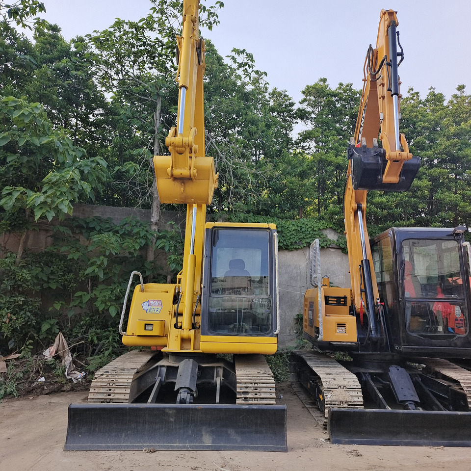 KOMATSU PC60 - Mini rýpadlo: obrázek 2 KOMATSU PC60 - Mini rýpadlo: obrázek 2